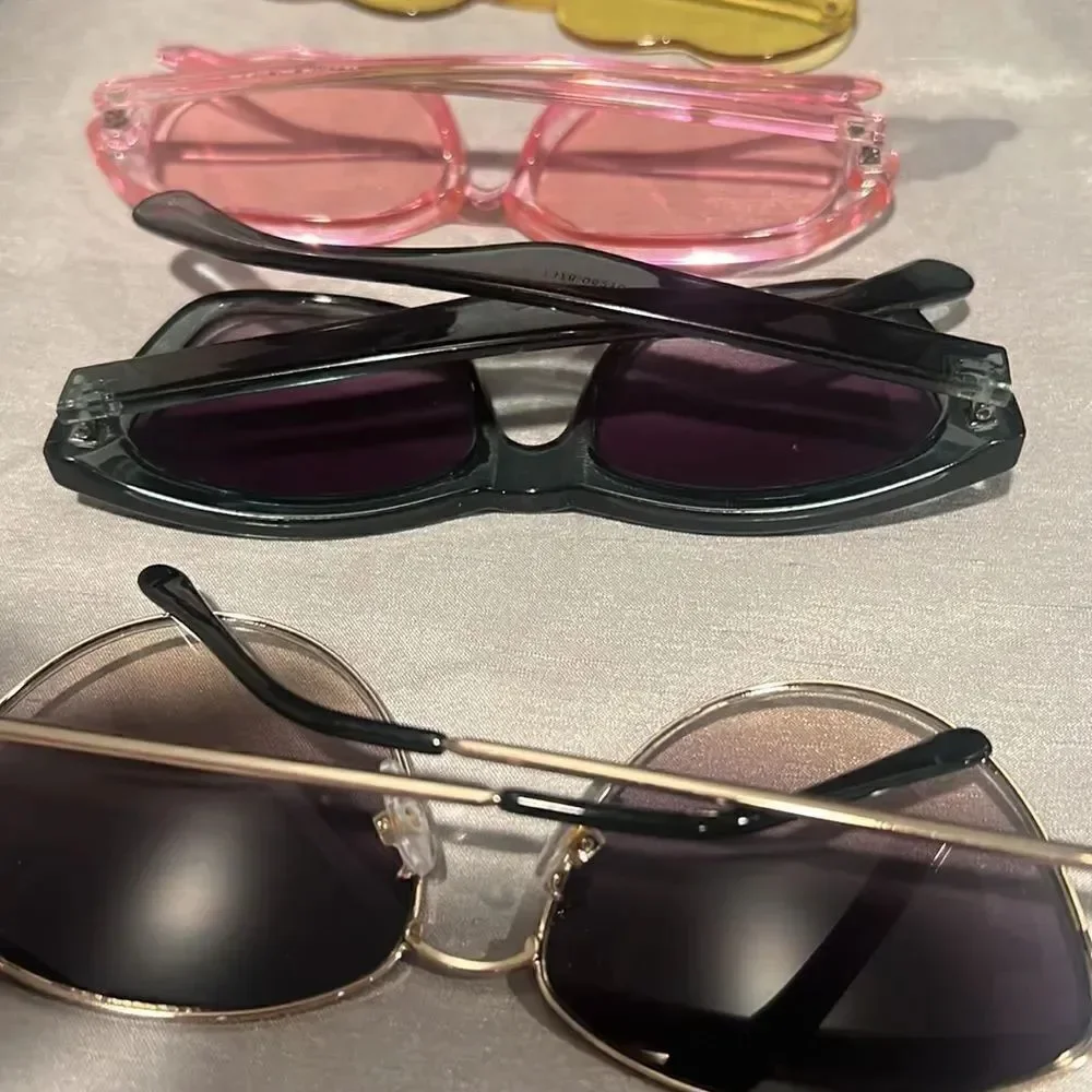 🎉1 hr sale 🎉Sunglasses 5 bundle